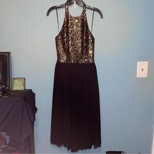 Dress the Population Women's Tatiana Sequin Halter Fit & Flare Midi Dress Small